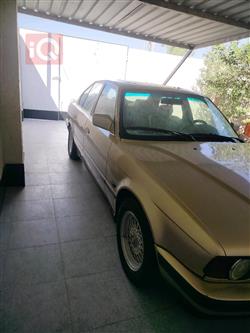 بی ئێم دەبڵیو سیریەس 5